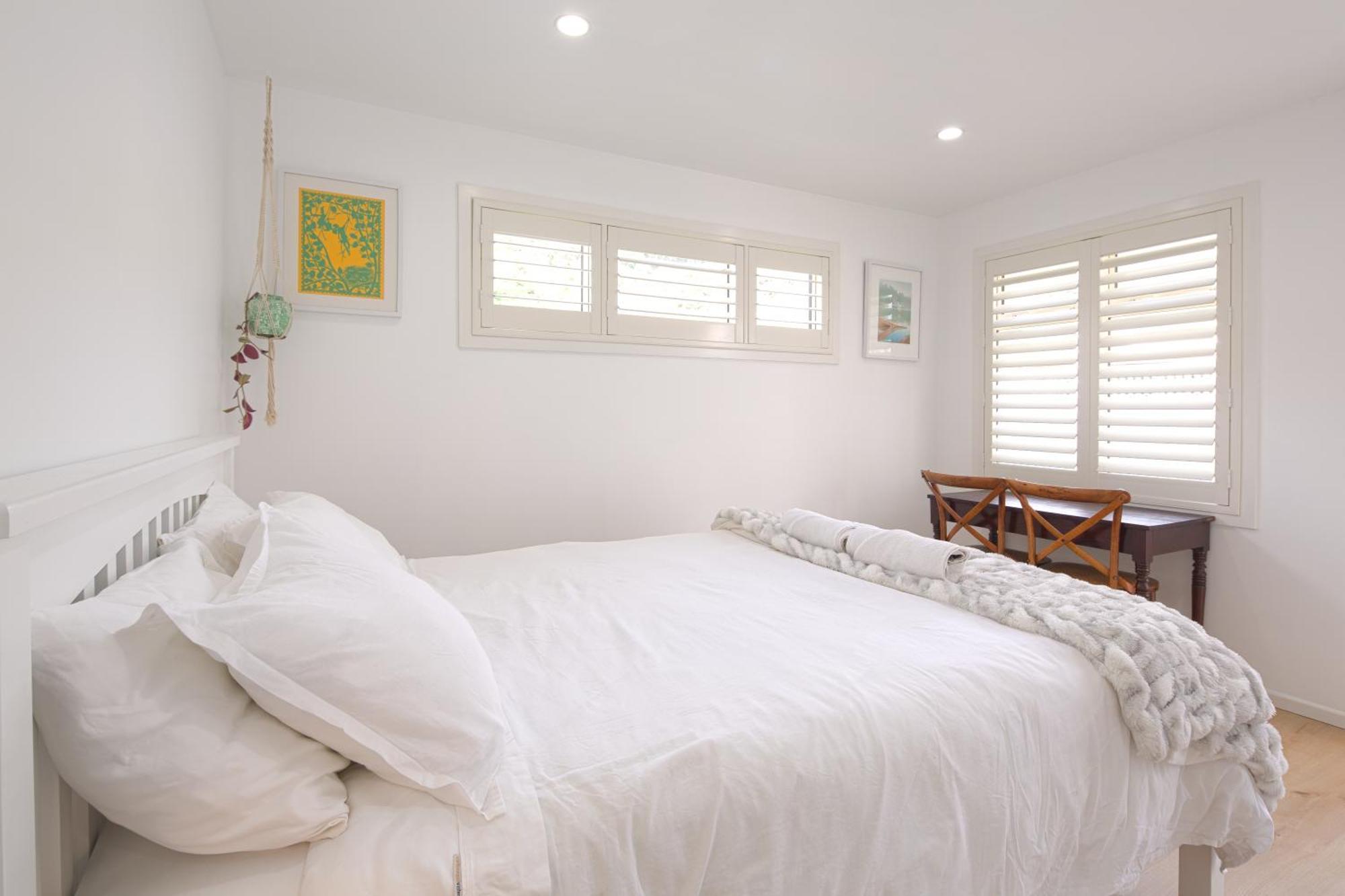 Seymour Sleeps Hotel Nelson Bagian luar foto
